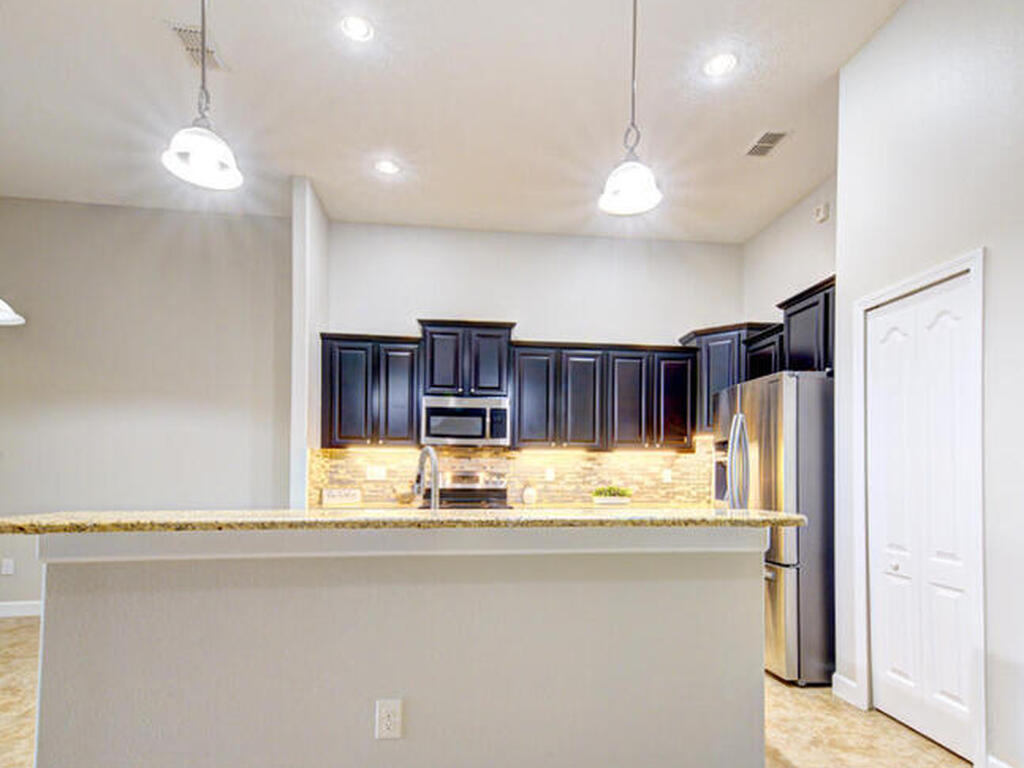 3352 Russ Place, Melbourne, FL 32940