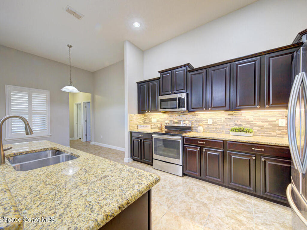 3352 Russ Place, Melbourne, FL 32940