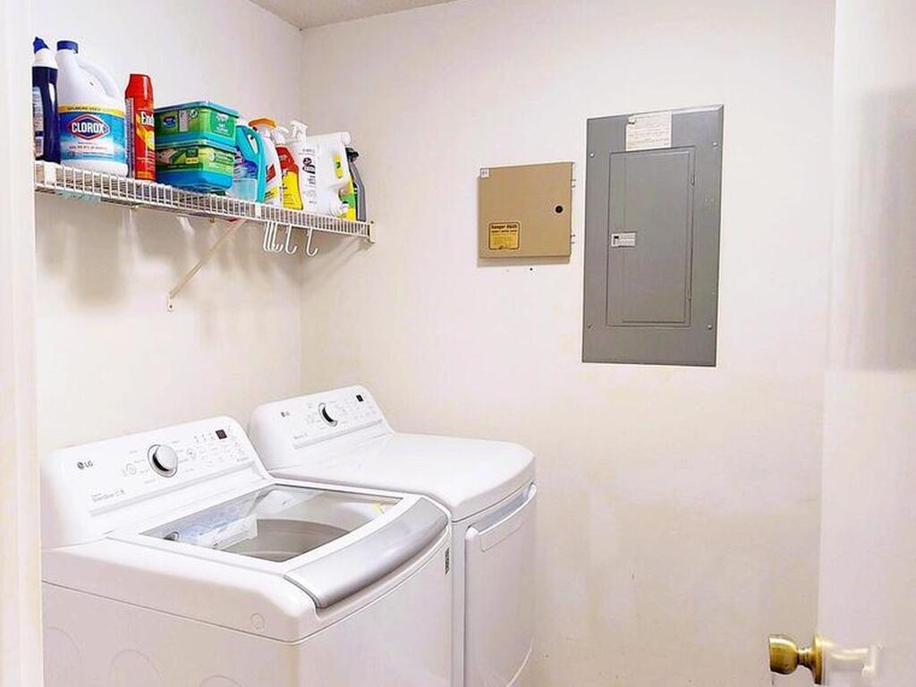 9012 Brighton Court, West Melbourne, FL 32904