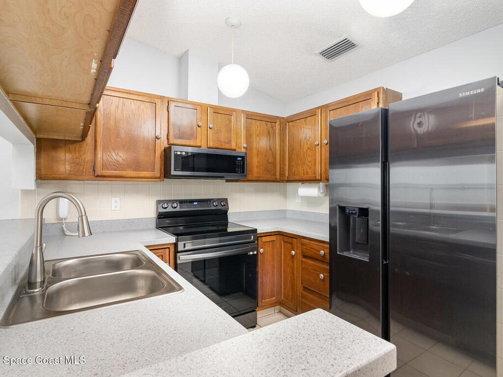 127 Harmony Place, Melbourne Beach, FL 32951