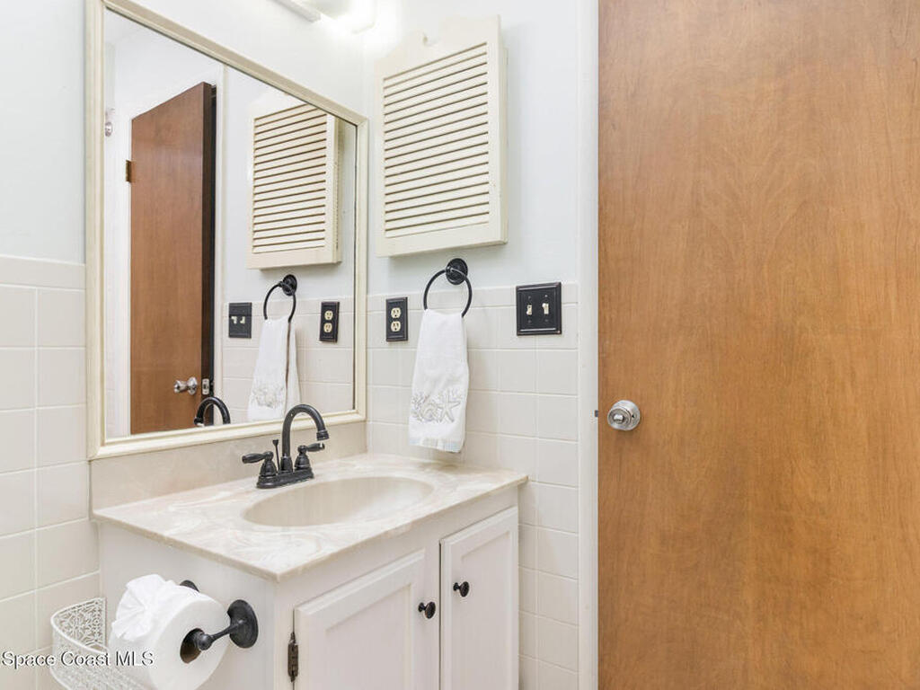 127 Harmony Place, Melbourne Beach, FL 32951