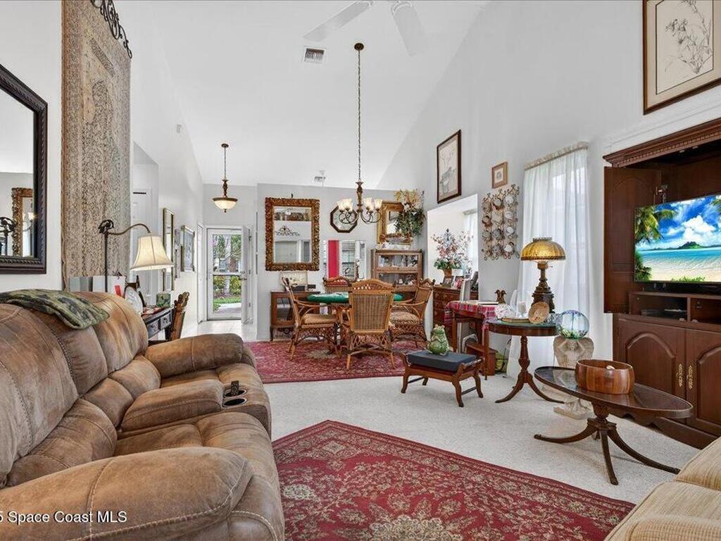 1901 Westminster Circle, Vero Beach, FL 32966