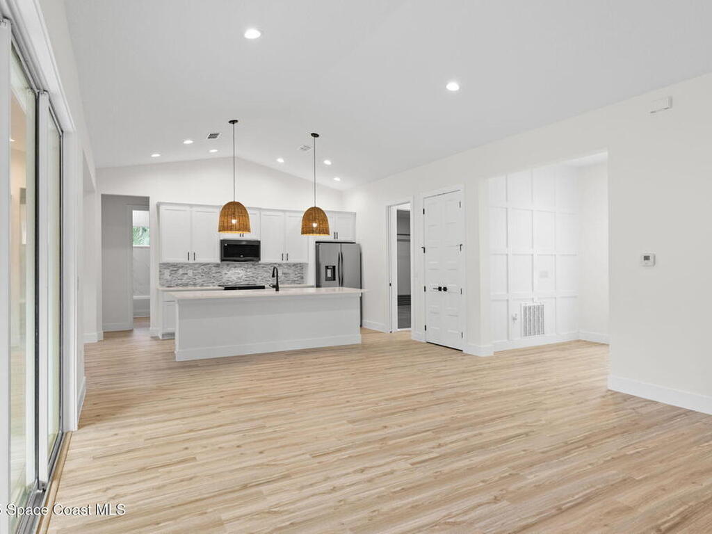 3042 Gabrysh Avenue, Palm Bay, FL 32909