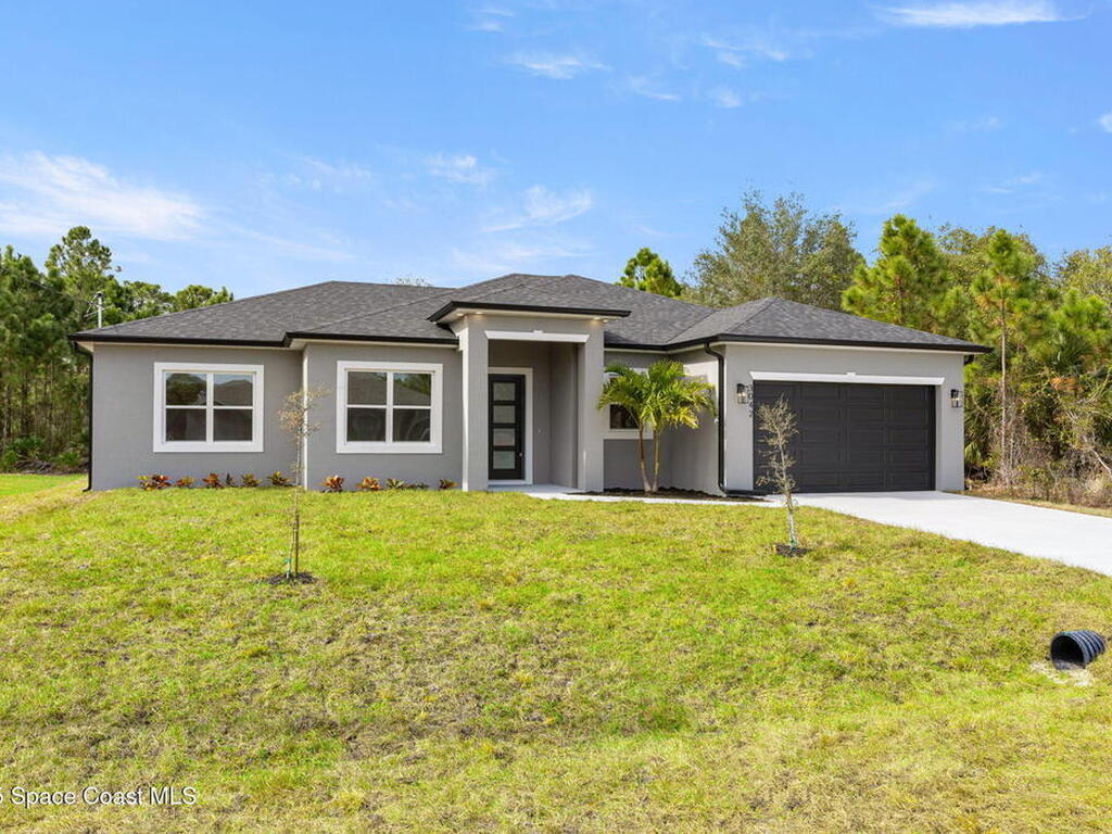 3042 Gabrysh Avenue, Palm Bay, FL 32909