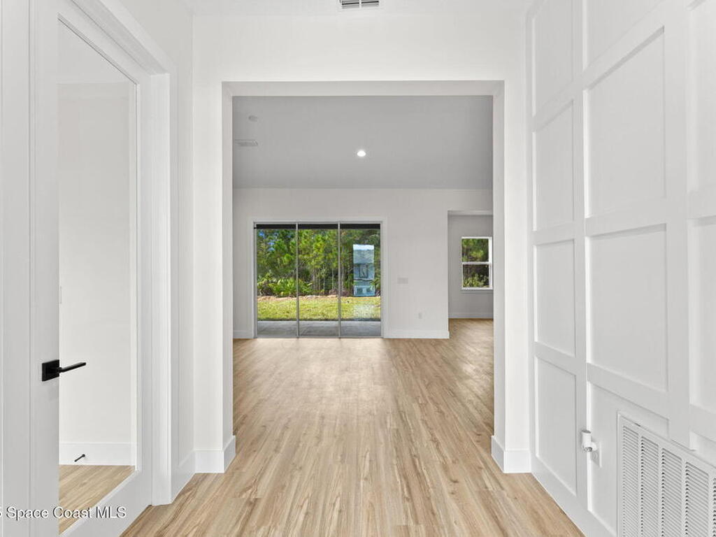 3042 Gabrysh Avenue, Palm Bay, FL 32909