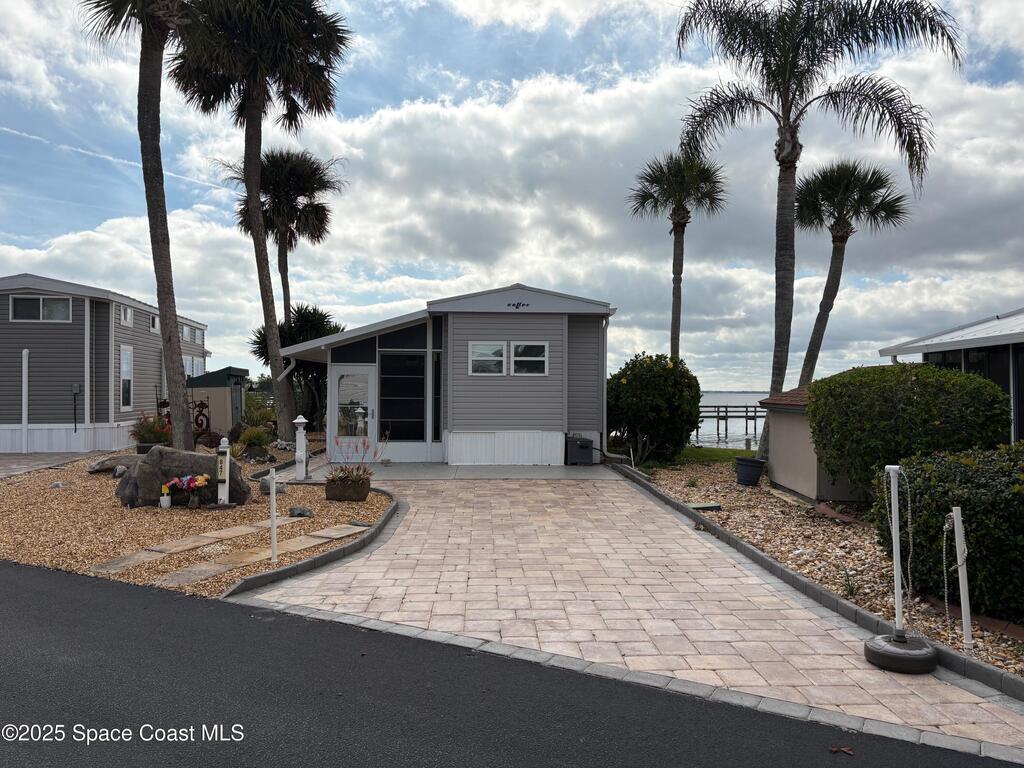 847 Pier Lane, Melbourne Beach, FL 32951
