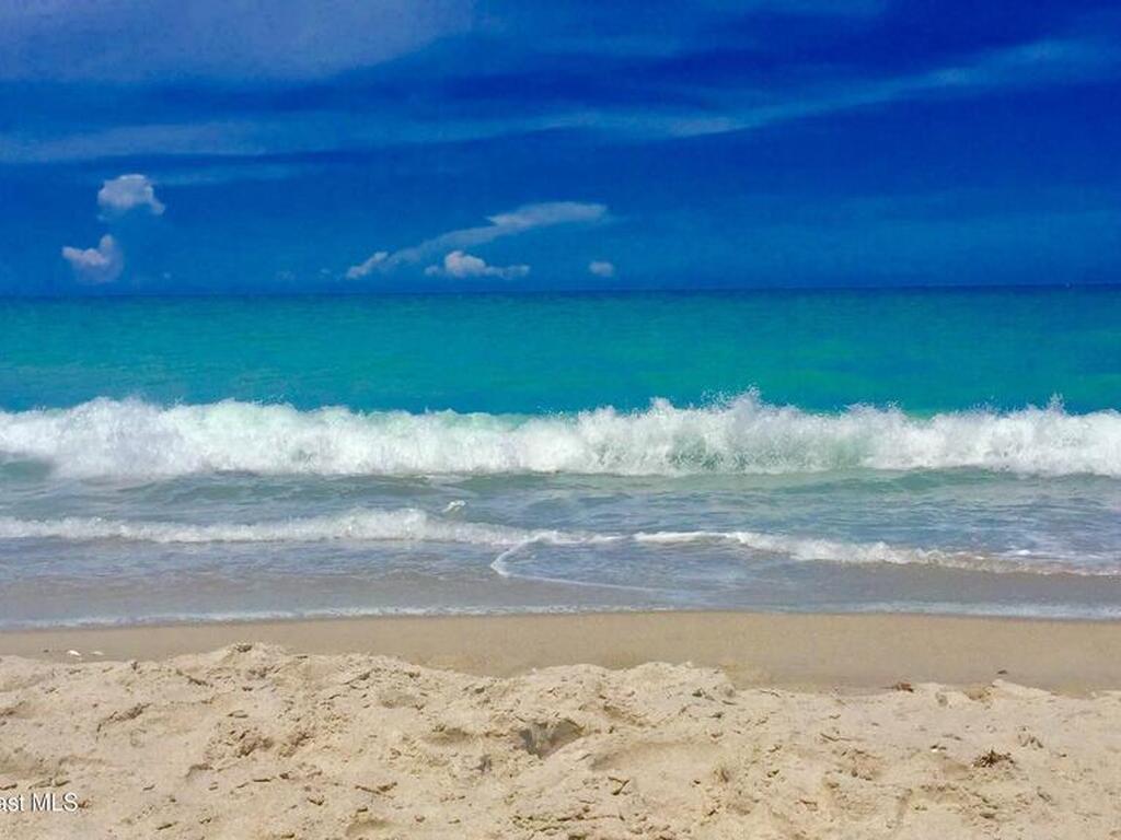 847 Pier Lane, Melbourne Beach, FL 32951