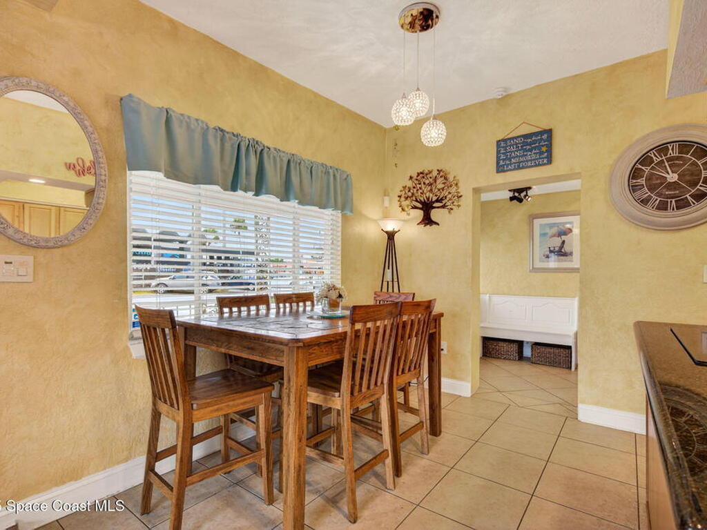 104 Roosevelt Avenue, Cocoa Beach, FL 32931