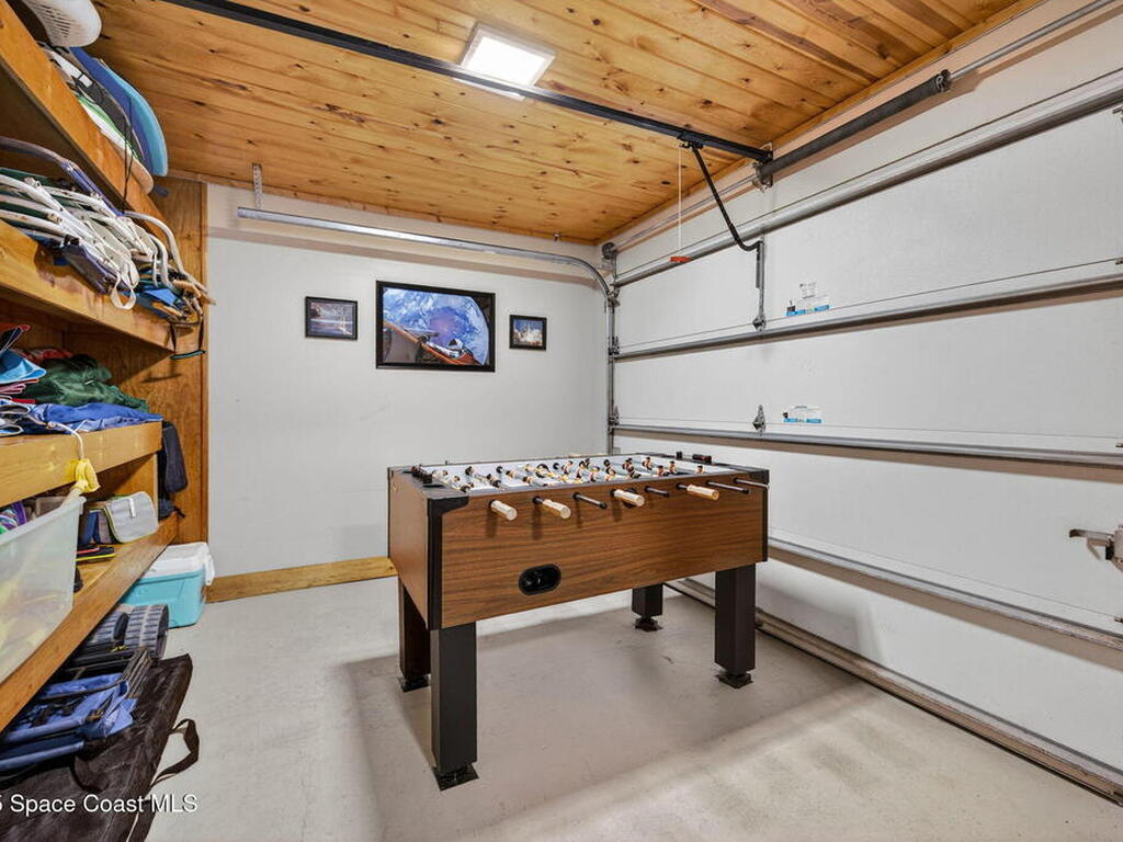 104 Roosevelt Avenue, Cocoa Beach, FL 32931