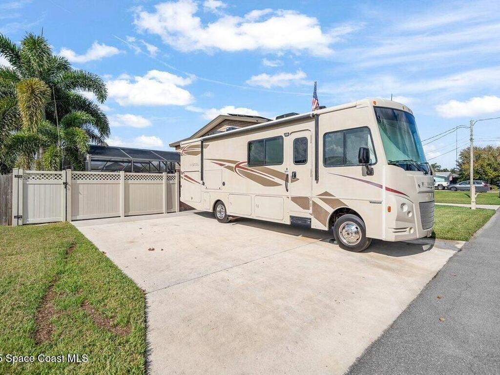 828 Heron Road, Cocoa, FL 32926