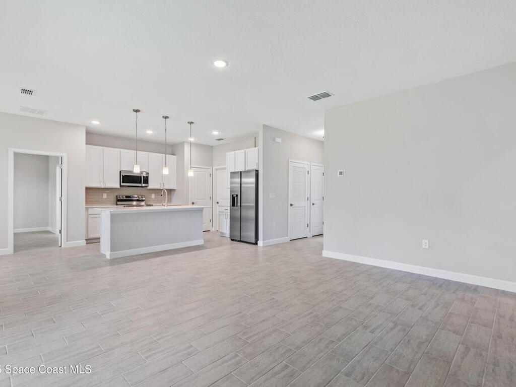 1328 Washburn Street, Palm Bay, FL 32909