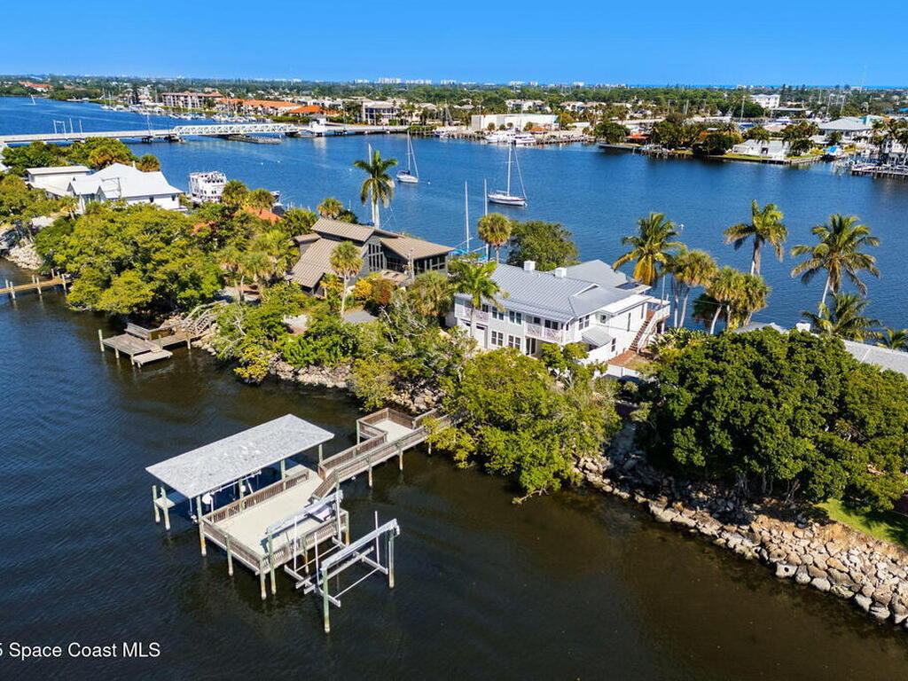 11600 Dragon Point Drive, Merritt Island, FL 32952