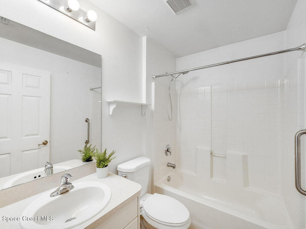 735 Crestline Lane, Palm Bay, FL 32907