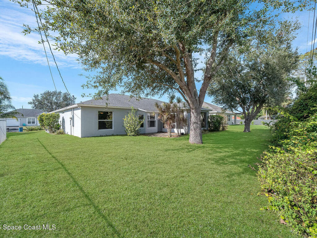 735 Crestline Lane, Palm Bay, FL 32907