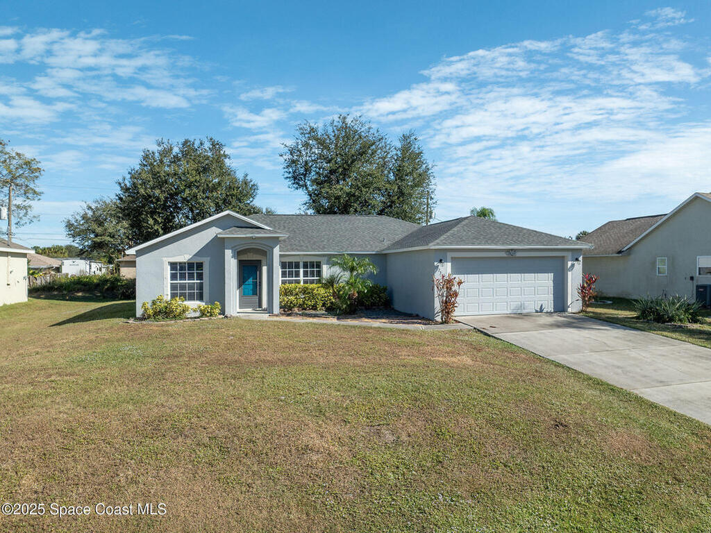 735 Crestline Lane, Palm Bay, FL 32907