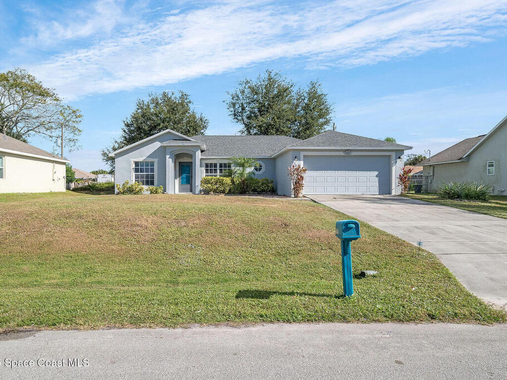 735 Crestline Lane, Palm Bay, FL 32907