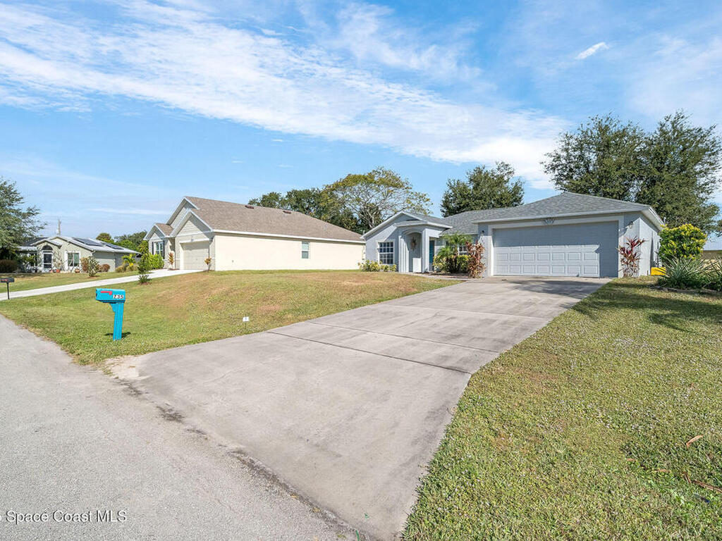 735 Crestline Lane, Palm Bay, FL 32907