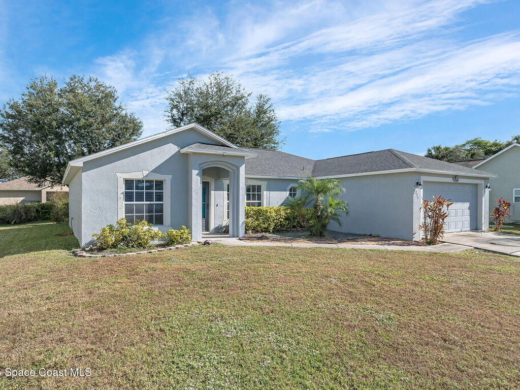 735 Crestline Lane, Palm Bay, FL 32907
