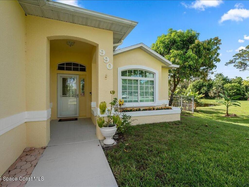 990 Harbor Pines Drive, Merritt Island, FL 32952