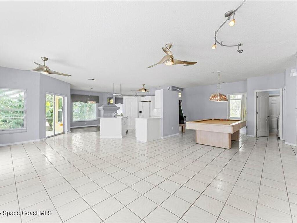 990 Harbor Pines Drive, Merritt Island, FL 32952