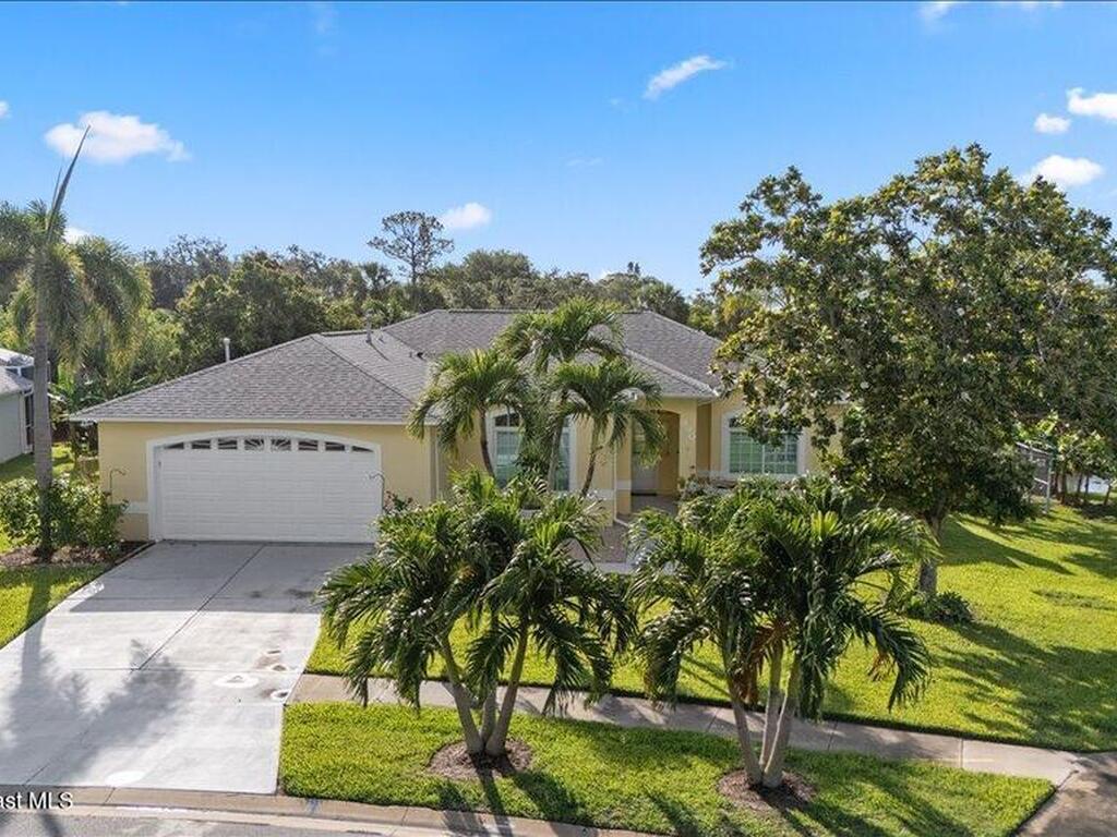 990 Harbor Pines Drive, Merritt Island, FL 32952