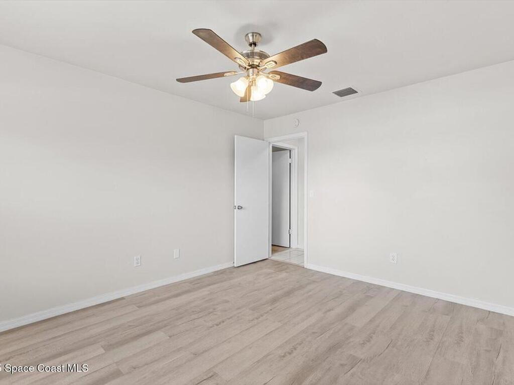 402 SW Sansom Lane, Port St. Lucie, FL 34953