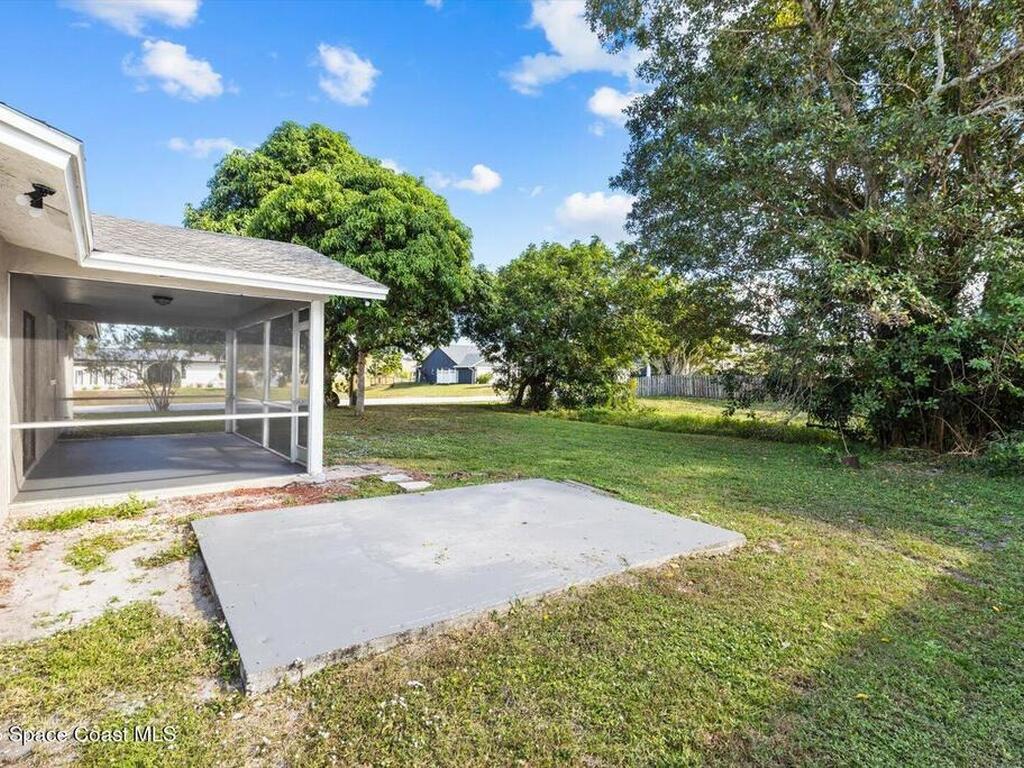 402 SW Sansom Lane, Port St. Lucie, FL 34953