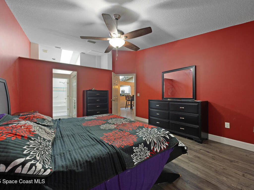 2204 Parkside Place, Indian Harbour Beach, FL 32937