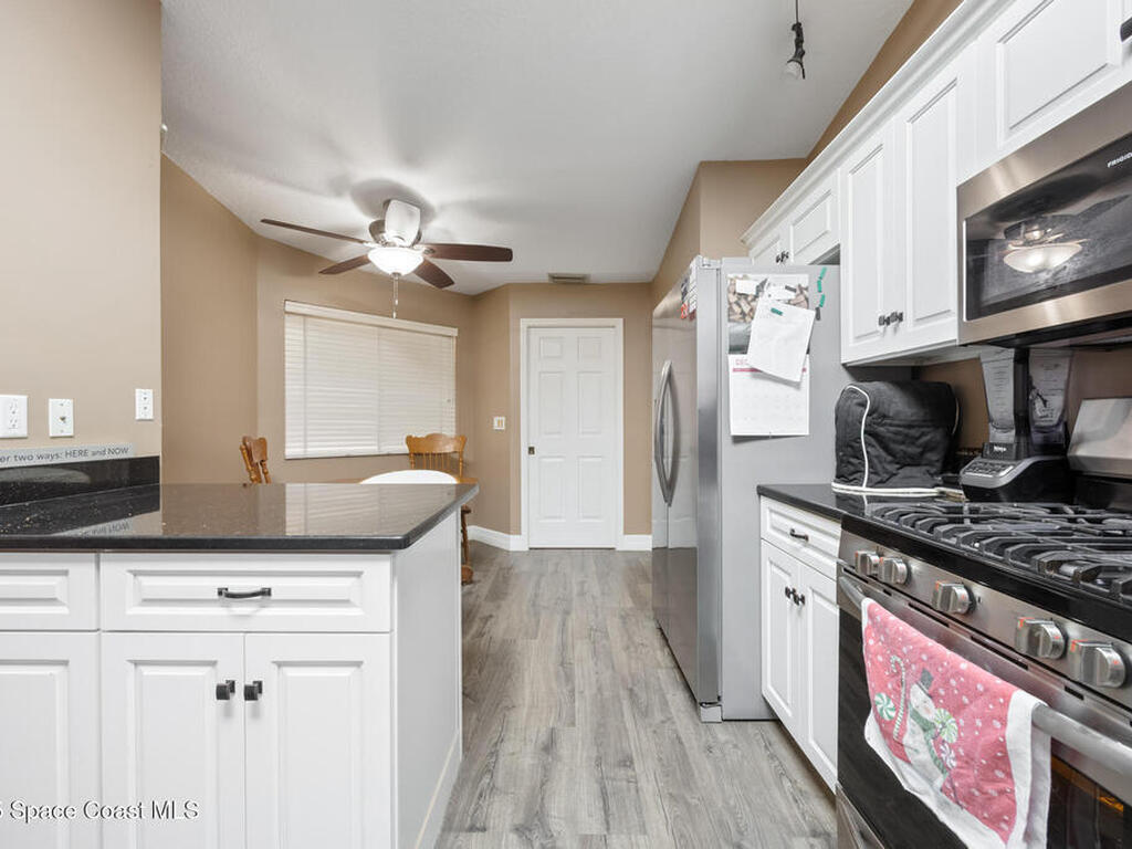 2204 Parkside Place, Indian Harbour Beach, FL 32937