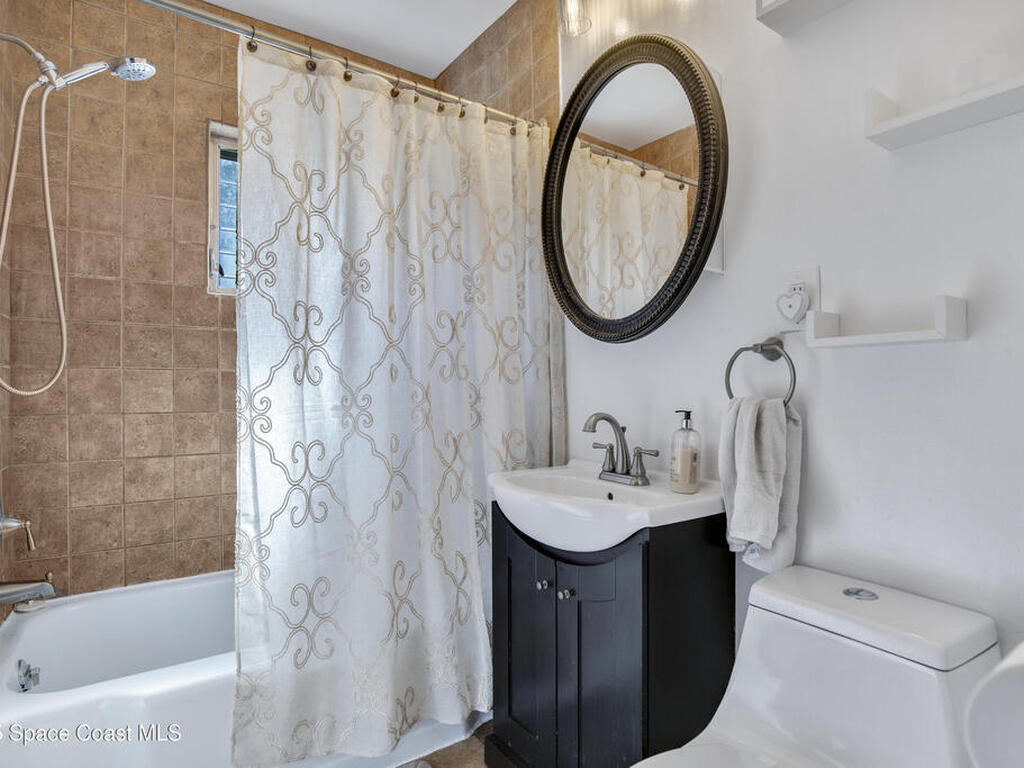 11 Aster Drive, DeBary, FL 32713