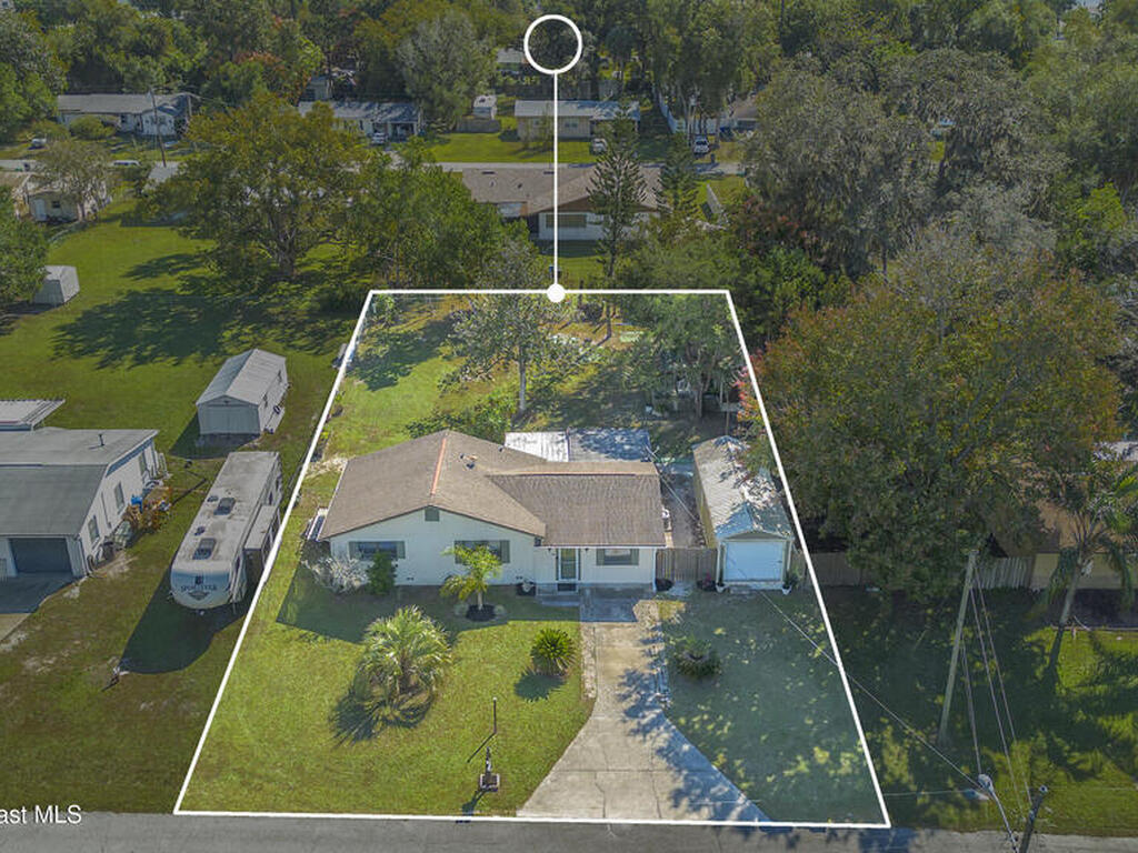 11 Aster Drive, DeBary, FL 32713