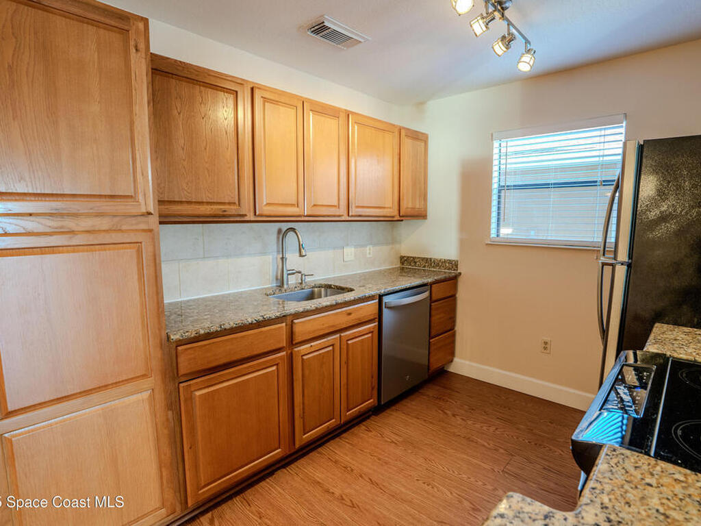 225 S Tropical Trail, Merritt Island, FL 32952