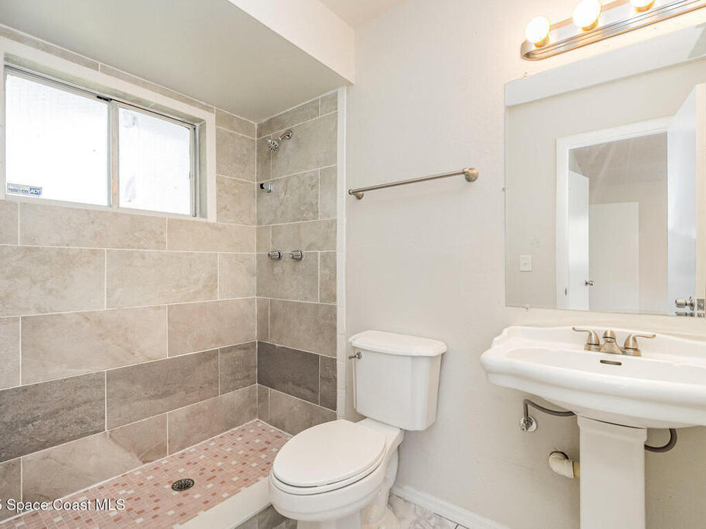 1122 Manatee Drive, Rockledge, FL 32955