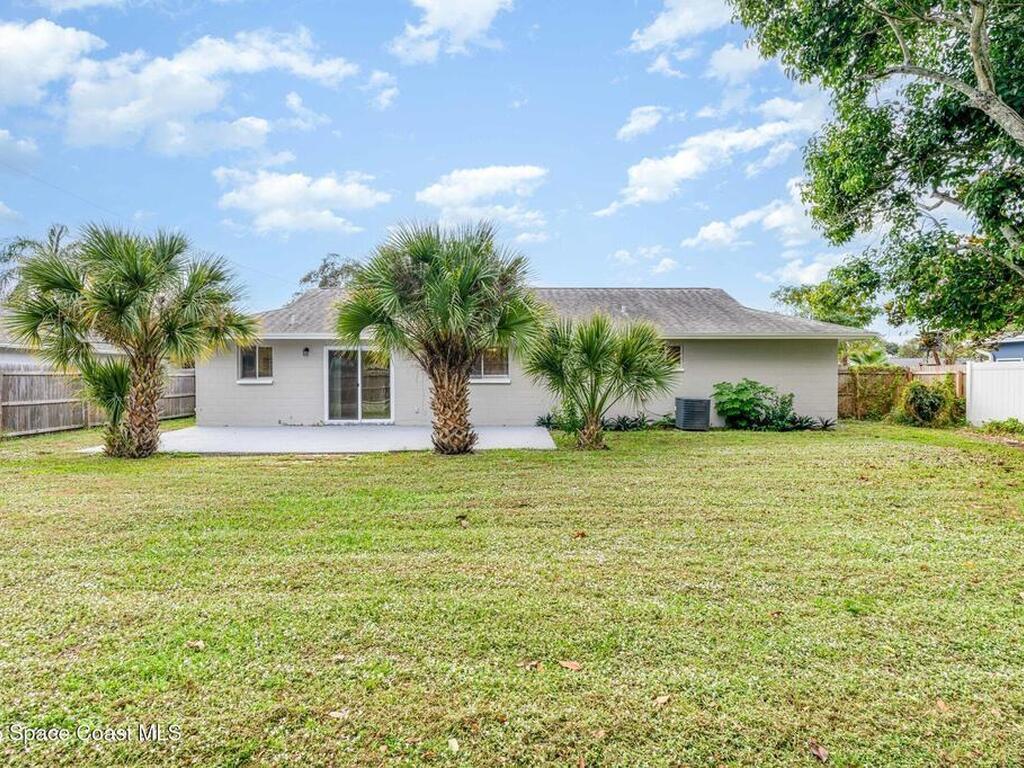 1122 Manatee Drive, Rockledge, FL 32955