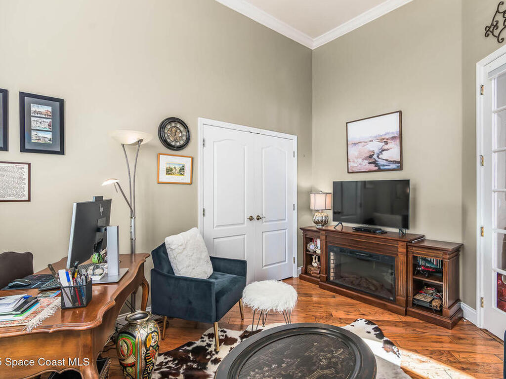 6115 Anello Drive, Melbourne, FL 32940