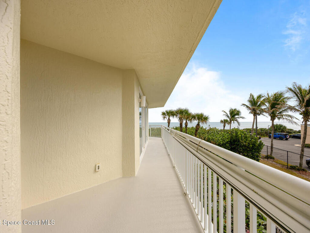 925 N Highway A1a, Indialantic, FL 32903