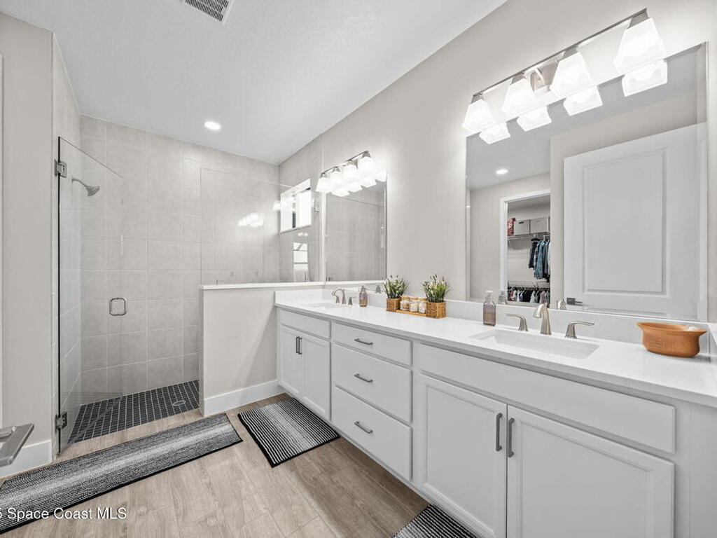 2846 Silverlefe Lane, Melbourne, FL 32940