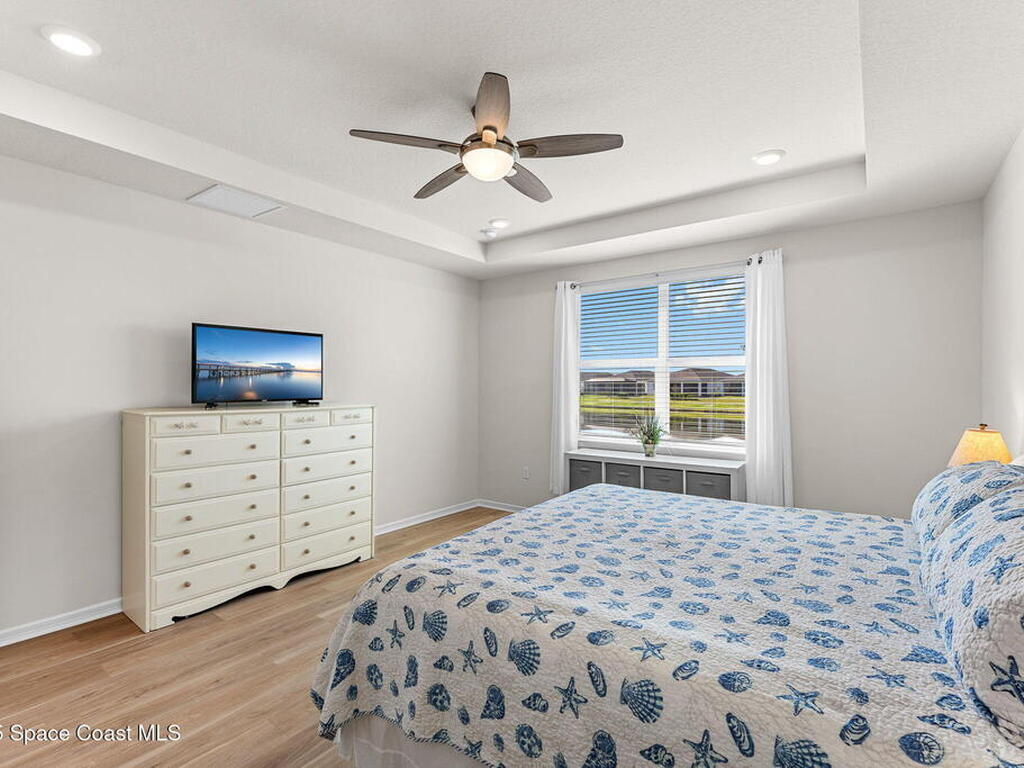 8870 Shoreline Avenue, Melbourne, FL 32940