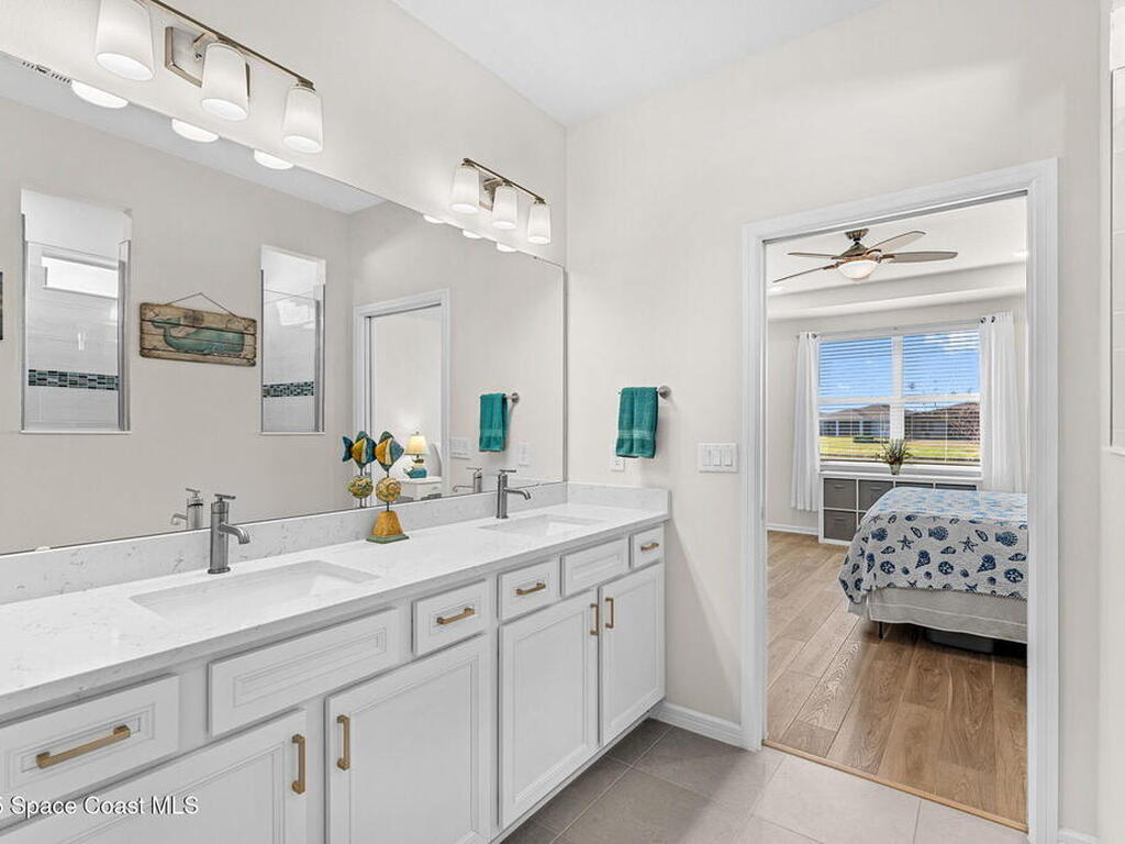 8870 Shoreline Avenue, Melbourne, FL 32940