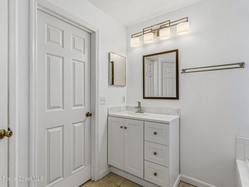 152 Greenbrier Avenue, Palm Bay, FL 32907