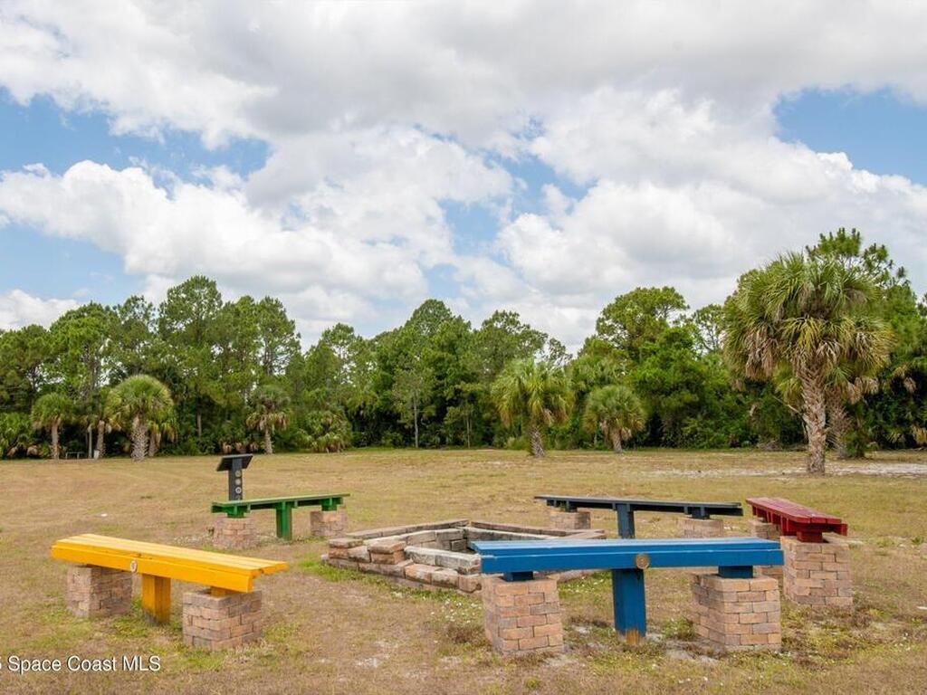 152 Greenbrier Avenue, Palm Bay, FL 32907