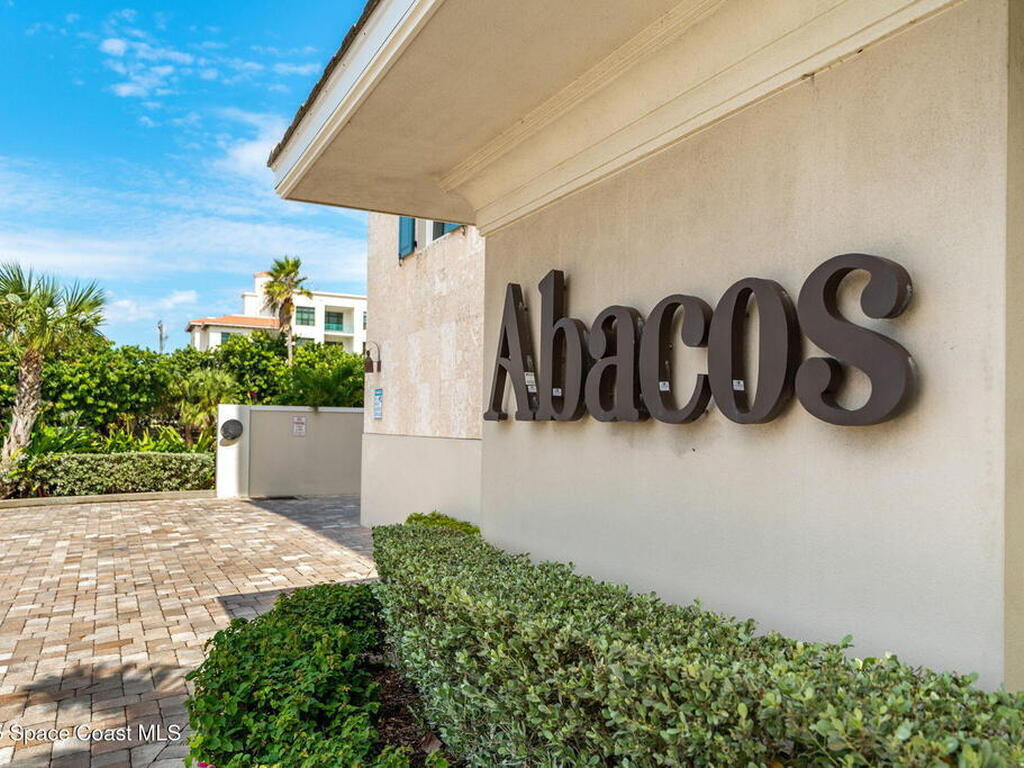 1725 N Highway A1A, Indialantic, FL 32903