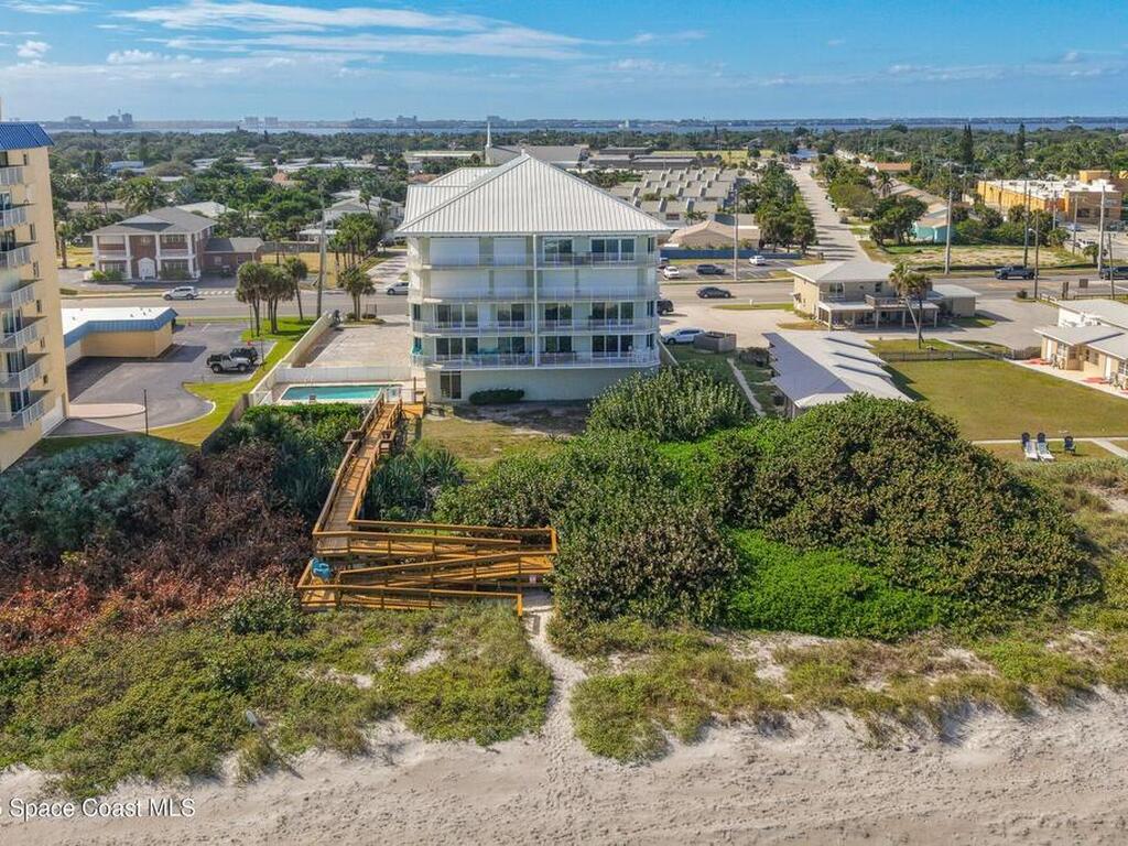 1125 N Highway A1A, Indialantic, FL 32903