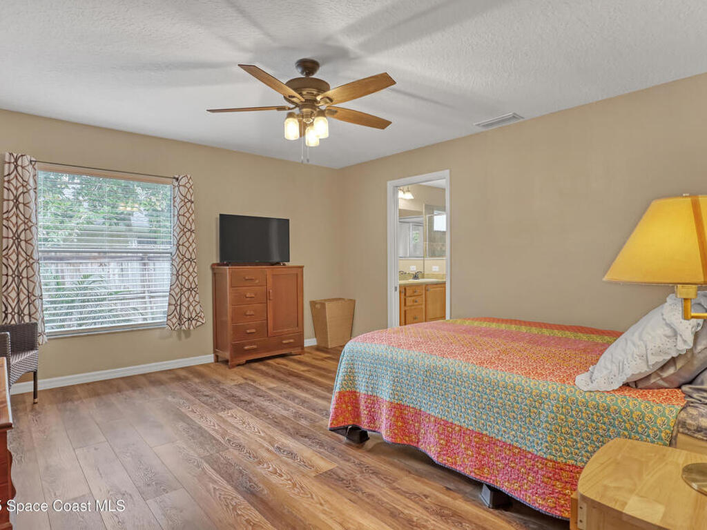 1081 Meadowbrook Road, Palm Bay, FL 32905