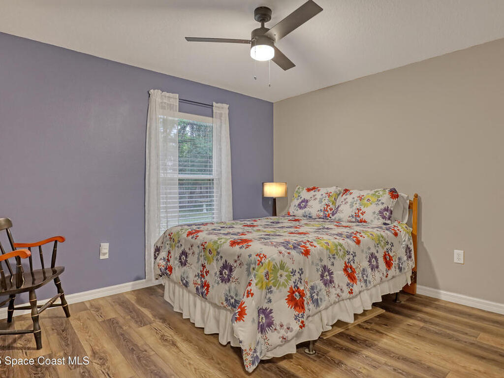 1081 Meadowbrook Road, Palm Bay, FL 32905