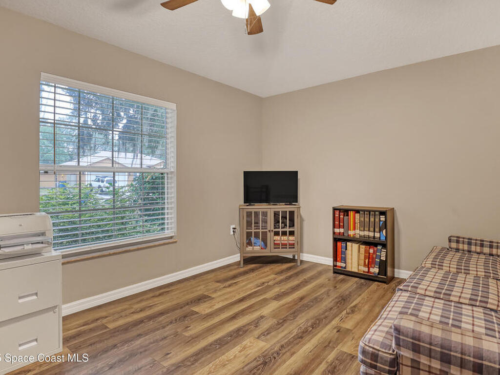 1081 Meadowbrook Road, Palm Bay, FL 32905