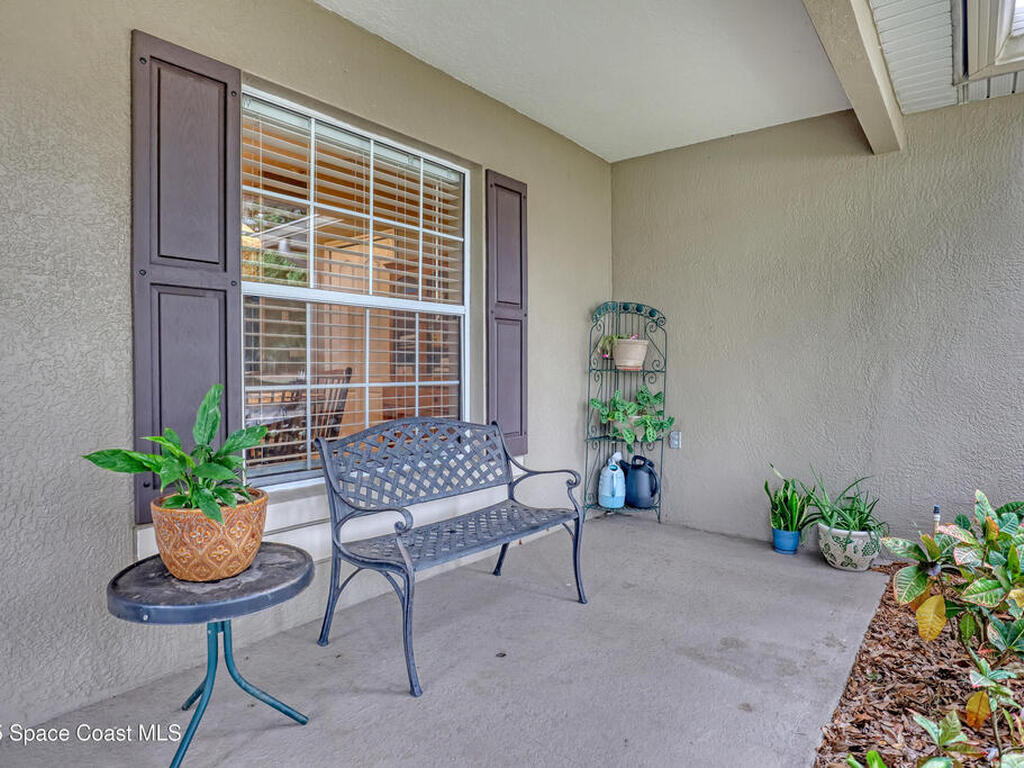 1081 Meadowbrook Road, Palm Bay, FL 32905