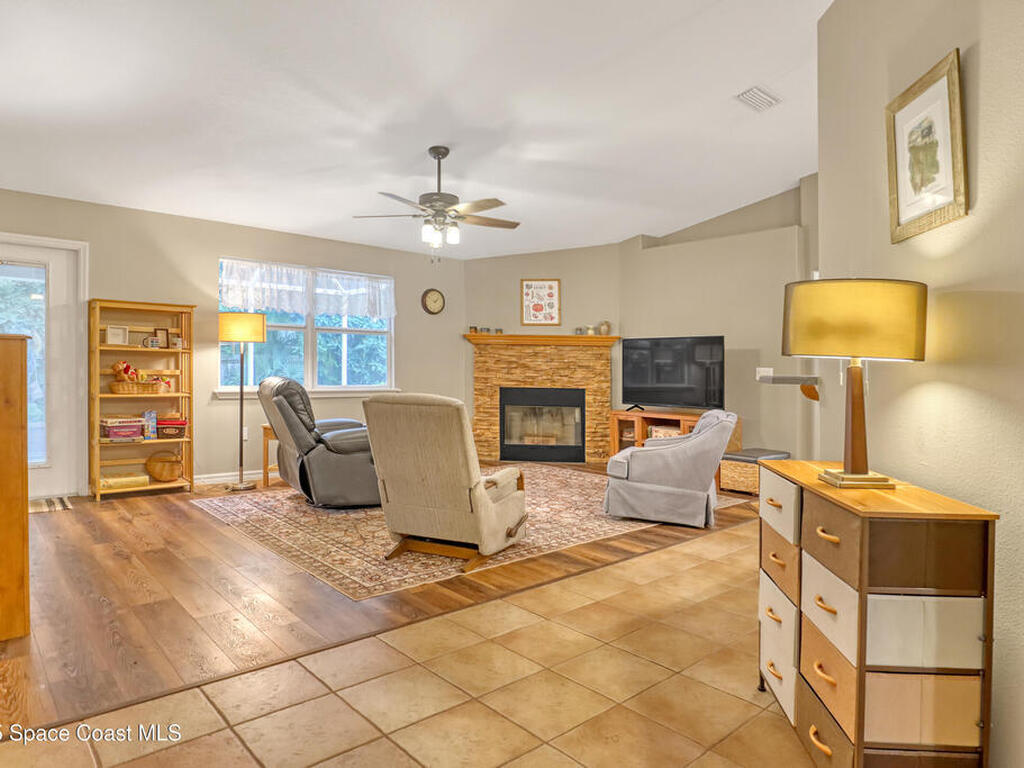 1081 Meadowbrook Road, Palm Bay, FL 32905