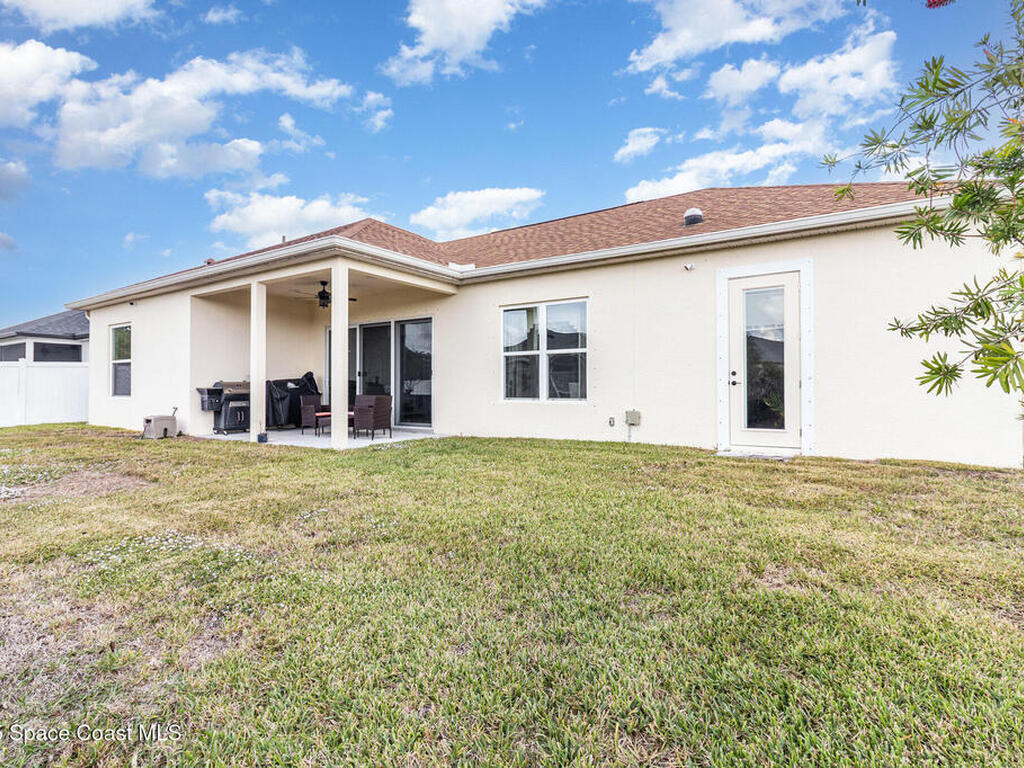 1923 Crossbill Drive, Titusville, FL 32796