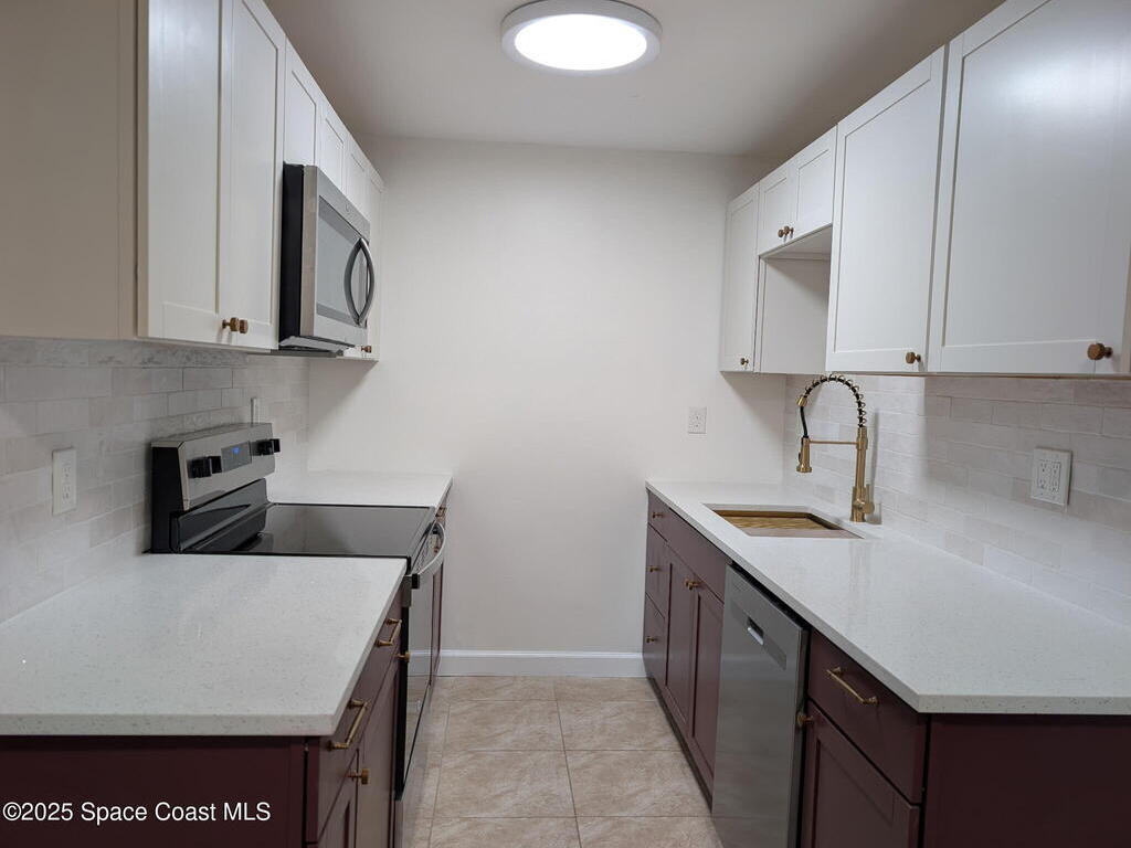 2031 Maid Marian Lane, Melbourne, FL 32935